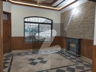 Portion For Rent In Satellite Town Rawalpindi.