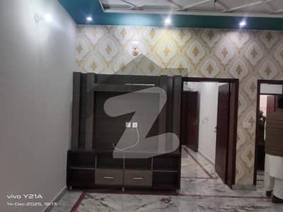 سبزہ زار سکیم ۔ بلاک ایم سبزہ زار سکیم,لاہور میں 6 کمروں کا 5 مرلہ مکان 2.45 کروڑ میں برائے فروخت۔