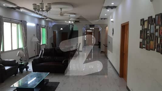 گلشنِ اقبال - بلاک 7 گلشنِ اقبال,گلشنِ اقبال ٹاؤن,کراچی میں 3 کمروں کا 1 کنال بالائی پورشن 2.0 لاکھ میں کرایہ پر دستیاب ہے۔