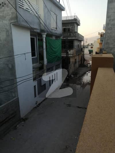 بنی گالہ اسلام آباد میں 2 کمروں کا 5 مرلہ مکان 1.25 کروڑ میں برائے فروخت۔