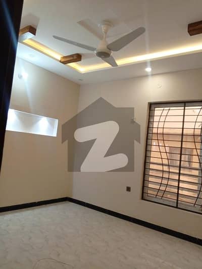 In Bani Gala Upper Portion Sized Marla For Rent