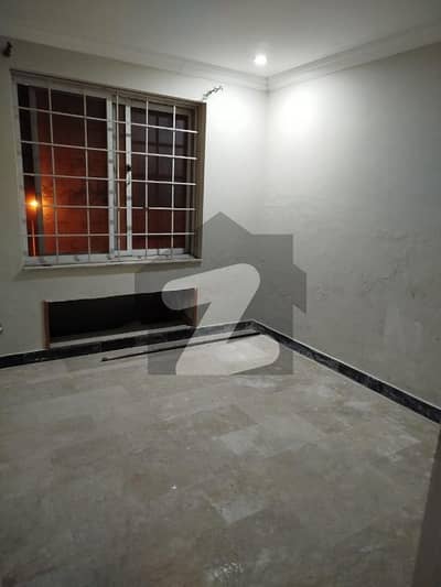 25x40 Upper Portion For Rent In G-14/4 Islamabad