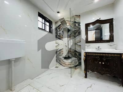 One Kanal Furnished House Available For Rent In Bahria Town Lahore