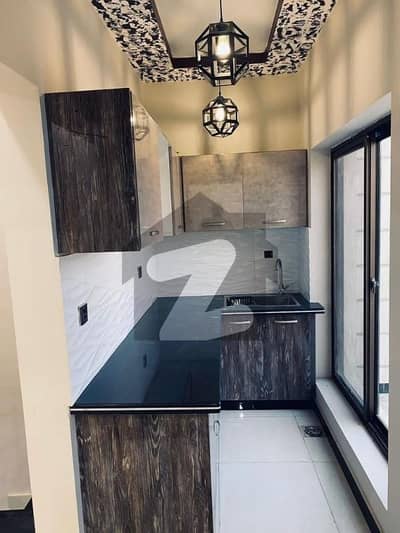 125sq yd VILLA FOR SALE, in Precinct-15 opposite to ALI BLOCK. A-PLUS Construction. 3 Bedrooms, Drawing, Dining, TV Lounge & Americal Kitchen. 10min Drive from Main Gate of Bahria Town Karachi.