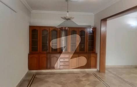 Highly-Desirable Upper Portion Available In I-8/3 For rent