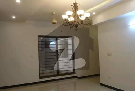 12 Marla Upper Portion In I-8/3 For rent