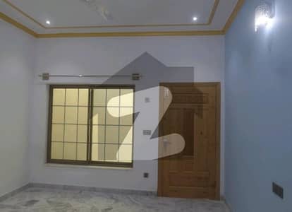 14 Marla Upper Portion In I-8 For rent At Good Location