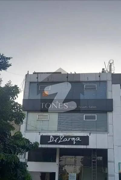 ڈی ایچ اے فیز 3 ڈیفنس (ڈی ایچ اے),لاہور میں 8 مرلہ دفتر 1.56 لاکھ میں کرایہ پر دستیاب ہے۔