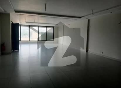 ڈی ایچ اے فیز 3 ڈیفنس (ڈی ایچ اے),لاہور میں 8 مرلہ دفتر 1.52 لاکھ میں کرایہ پر دستیاب ہے۔