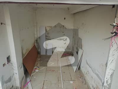 ای ۔ 18 اسلام آباد میں 1 مرلہ دکان 25.0 لاکھ میں برائے فروخت۔