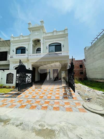 10 Marla Brand New Home For Sale