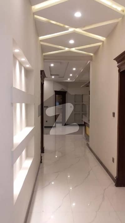 ای ۔ 11 اسلام آباد میں 3 کمروں کا 1 کنال زیریں پورشن 2.2 لاکھ میں کرایہ پر دستیاب ہے۔