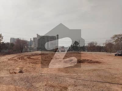 مارگلہ آرچرڈ اسلام آباد میں 10 مرلہ رہائشی پلاٹ 1.64 کروڑ میں برائے فروخت۔