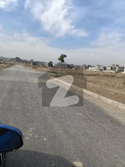 گلبرگ ریزیڈنشیا - بلاک جے گلبرگ ریزیڈنشیا,گلبرگ,اسلام آباد میں 1 کنال رہائشی پلاٹ 2.45 کروڑ میں برائے فروخت۔ گلبرگ ریزیڈنشیا - بلاک جے گلبرگ ریزیڈنشیا,گلبرگ,اسلام آباد میں 1 کنال رہائشی پلاٹ 2.45 کروڑ میں برائے فروخت۔