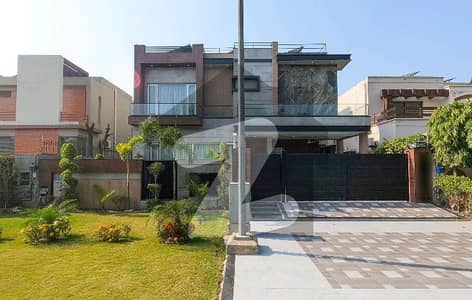 ڈی ایچ اے فیز 5 - بلاک ایچ فیز 5,ڈیفنس (ڈی ایچ اے),لاہور میں 5 کمروں کا 1 کنال مکان 15.0 کروڑ میں برائے فروخت۔ ڈی ایچ اے فیز 5 - بلاک ایچ فیز 5,ڈیفنس (ڈی ایچ اے),لاہور میں 5 کمروں کا 1 کنال مکان 15.0 کروڑ میں برائے فروخت۔