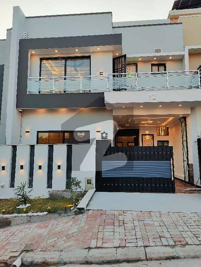 5 Marla Brand New Designer House for Sale