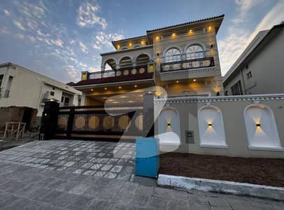 10 Marla Brand New Spanish Elevation House