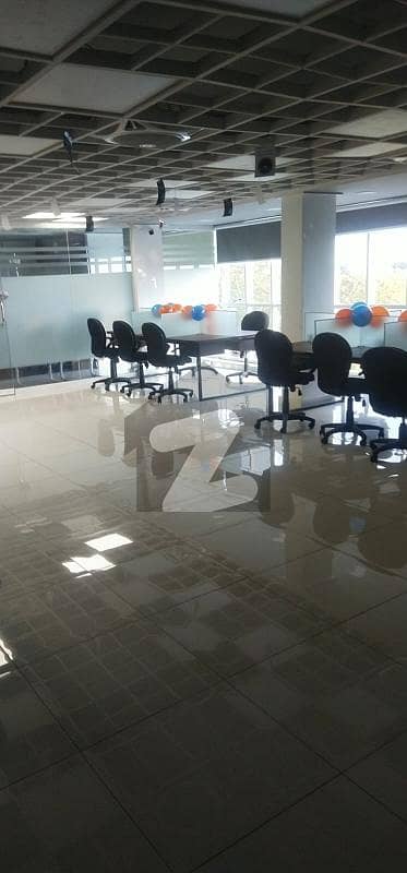 Blue area 2000sqft! Ideal for investors seeking a property with consistent rental Blue area 2000sqft! Ideal for investors seeking a property with consistent rental