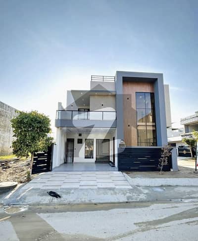 8 Marla (30*60) Corner Single Unit Double Heighted House For Sale In Block C MPCHS Multi Garden B17 Islamabad