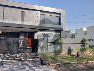 Eye-Catching 1-Kanal Residence in Lake City Meadows Phase 1 , 5 Beds, 6 Baths, Servant Room GAS Meter Installed, Wide Road Access, Near DHA Phase 5 Demand 775 Lac Elegant and Flawless Surroundings!