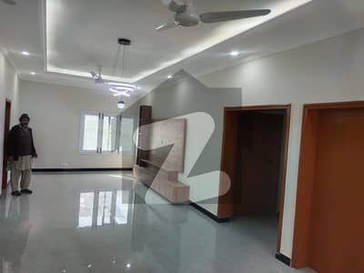 جی ۔ 8 اسلام آباد میں 6 کمروں کا 10 مرلہ مکان 3.7 لاکھ میں کرایہ پر دستیاب ہے۔