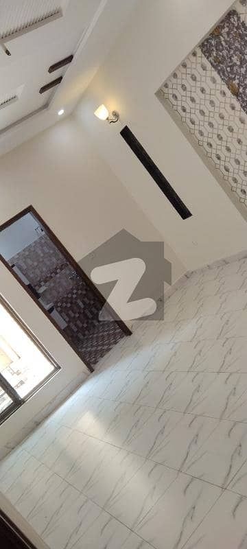 نواب ٹاؤن - بلاک بی نواب ٹاؤن,لاہور میں 2 کمروں کا 10 مرلہ مکان 65.0 ہزار میں کرایہ پر دستیاب ہے۔