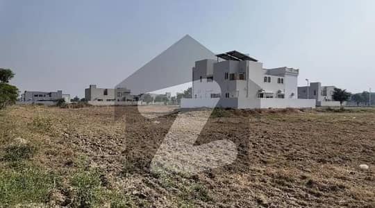 ڈی ایچ اے فیز 7 - بلاک پی فیز 7,ڈیفنس (ڈی ایچ اے),لاہور میں 2 کنال رہائشی پلاٹ 8.5 کروڑ میں برائے فروخت۔ ڈی ایچ اے فیز 7 - بلاک پی فیز 7,ڈیفنس (ڈی ایچ اے),لاہور میں 2 کنال رہائشی پلاٹ 8.5 کروڑ میں برائے فروخت۔