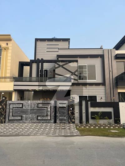 Prime Location 10 Marla House For sale In Citi Housing Phase 3 - Block FF