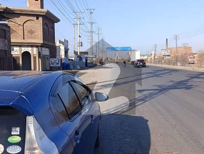 لاہور - شیخوپورہ - فیصل آباد روڈ شیخوپورہ میں 4 کنال کمرشل پلاٹ 8.25 کروڑ میں برائے فروخت۔