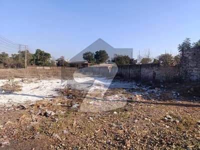 4.4 Kanal Commercial Corner Plot For Sale On Sheikhupura - Faisalabad Road For Sale