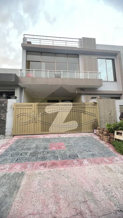 B17 Ground portion For rent