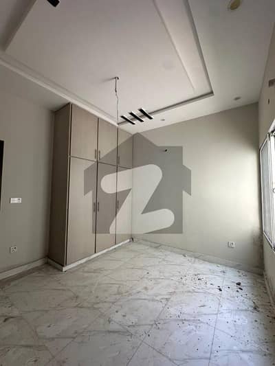 ہائی کورٹ فیز 2 - بلاک ڈی ہائی کورٹ سوسائٹی فیز 2,ہائی کورٹ سوسائٹی,لاہور میں 2 کمروں کا 2 مرلہ مکان 60.0 لاکھ میں برائے فروخت۔