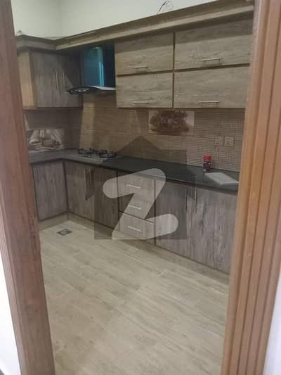 uper portion availibale for rent