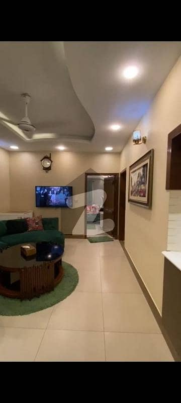 شرف آباد گلشنِ اقبال ٹاؤن,کراچی میں 3 کمروں کا 7 مرلہ فلیٹ 3.75 کروڑ میں برائے فروخت۔