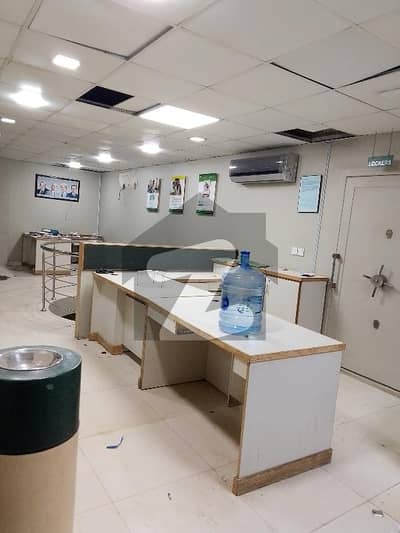 Shaheed E Millat Road Near Baloch Pull Bohri Jamat Khana Showroom Available For Rent