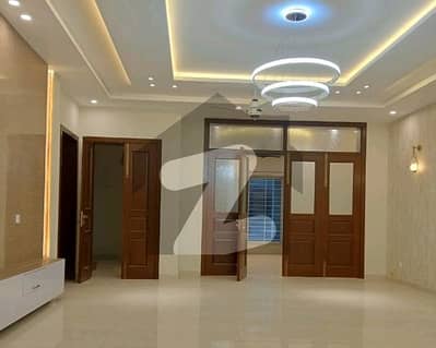 ڈی ۔ 12/4 ڈی ۔ 12,اسلام آباد میں 3 کمروں کا 1 کنال زیریں پورشن 1.65 لاکھ میں کرایہ پر دستیاب ہے۔