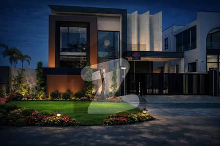 ڈی ایچ اے فیز 7 ڈیفنس (ڈی ایچ اے),لاہور میں 6 کمروں کا 1 کنال مکان 9.75 کروڑ میں برائے فروخت۔