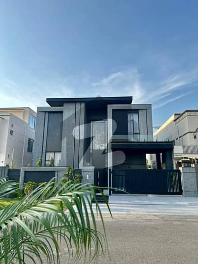 ڈی ایچ اے فیز 6 ڈیفنس (ڈی ایچ اے),لاہور میں 5 کمروں کا 1 کنال مکان 9.5 کروڑ میں برائے فروخت۔