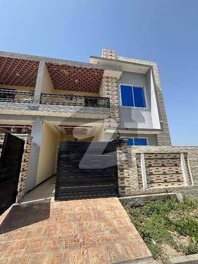 سٹی ہاؤسنگ سکیم جہلم میں 4 کمروں کا 5 مرلہ مکان 45.0 ہزار میں کرایہ پر دستیاب ہے۔