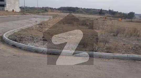 Corner Extra Land 10 Marla Plot K Block Phase 8