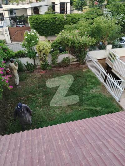 ڈی ایچ اے فیز 5 ڈی ایچ اے ڈیفینس,کراچی میں 4 کمروں کا 1 کنال مکان 11.0 کروڑ میں برائے فروخت۔