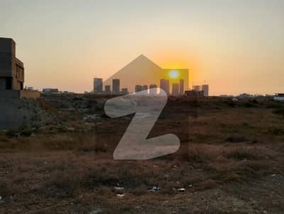 ڈی ایچ اے فیز 8 - زون ای ڈی ایچ اے فیز 8,ڈی ایچ اے ڈیفینس,کراچی میں 4 کنال رہائشی پلاٹ 33.0 کروڑ میں برائے فروخت۔