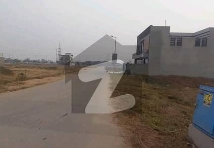 This Is Your Chance To Buy Residential Plot In Lahore This Is Your Chance To Buy Residential Plot In Lahore