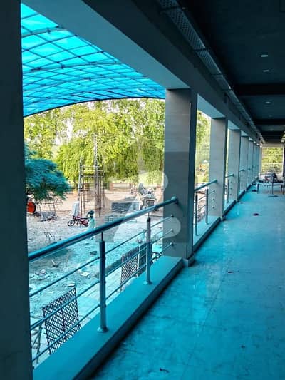 950 Sq Ft Shop Available For Rent In Main Cantt