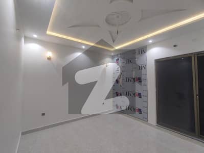 پی جی ای سی ایچ ایس فیز 2 پنجاب گورنمنٹ ایمپلائیز سوسائٹی,لاہور میں 3 کمروں کا 1 کنال زیریں پورشن 1.1 لاکھ میں کرایہ پر دستیاب ہے۔