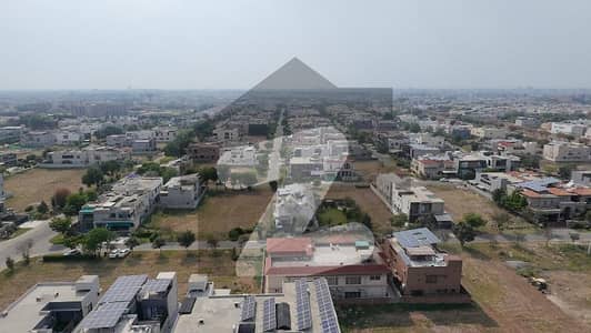 ڈی ایچ اے فیز 6 ڈیفنس (ڈی ایچ اے),لاہور میں 1 کنال رہائشی پلاٹ 6.0 کروڑ میں برائے فروخت۔