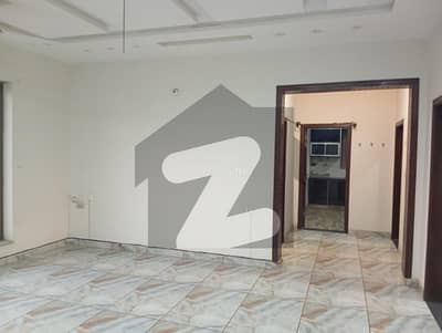 واپڈا سٹی فیصل آباد میں 15 مرلہ بالائی پورشن 75.0 ہزار میں کرایہ پر دستیاب ہے۔