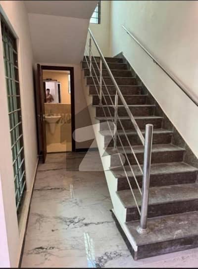 عسکری 6 ملیر کنٹونمنٹ,کینٹ,کراچی میں 5 کمروں کا 15 مرلہ مکان 7.5 کروڑ میں برائے فروخت۔