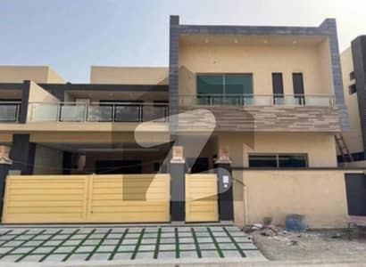 عسکری 6 ملیر کنٹونمنٹ,کینٹ,کراچی میں 5 کمروں کا 15 مرلہ مکان 7.0 کروڑ میں برائے فروخت۔