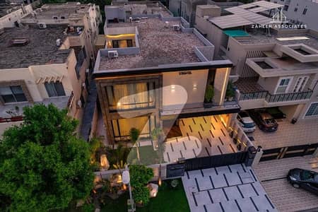 ڈی ایچ اے فیز 4 - بلاک ڈیڈی فیز 4,ڈیفنس (ڈی ایچ اے),لاہور میں 5 کمروں کا 1 کنال مکان 9.9 کروڑ میں برائے فروخت۔ ڈی ایچ اے فیز 4 - بلاک ڈیڈی فیز 4,ڈیفنس (ڈی ایچ اے),لاہور میں 5 کمروں کا 1 کنال مکان 9.9 کروڑ میں برائے فروخت۔